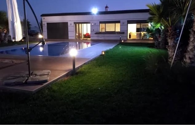 Ferme avec piscine à 10 minutes de meknès