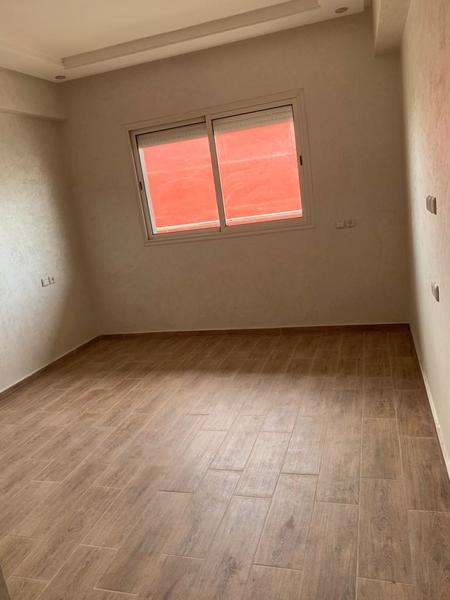 Appartement à louer 130 m au centre de Bouskoura